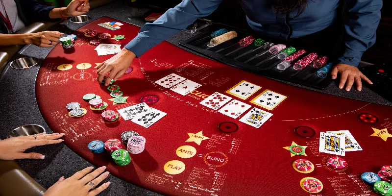 Slot Game Bài Poker Texas - TOP 1 Game Ăn Khách Nhất CFUN68